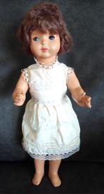 Oude pop Papier maché en Composiet., Verzamelen, Poppen, Ophalen of Verzenden, Gebruikt, Pop