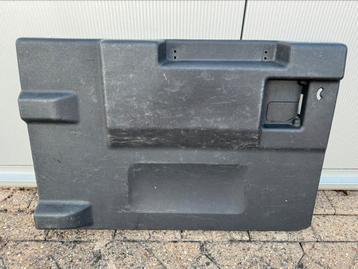 Land Rover Defender binnenbekleding achterdeur LR033980 beschikbaar voor biedingen