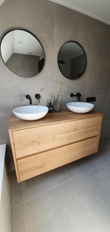 Strak, modern wasmeubel MASSIEF HOUT OP MAAT GEMAAKT