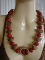 Oude duurzame etnische ketting van noten., Ophalen of Verzenden, Zo goed als nieuw, Overige kleuren, Overige materialen