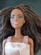 Prachtige donkere Barbie van Mattel, Ophalen of Verzenden, Zo goed als nieuw, Pop