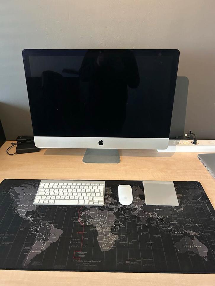 Nette iMac 27 inch + Toetsenbord & Muis, Computers en Software, Apple Desktops, Zo goed als nieuw, iMac, HDD, 3 tot 4 Ghz, 8 GB