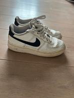 Nike Air maat 36,5 en witte schoen, Ophalen of Verzenden, Gedragen, Wit, Sneakers of Gympen