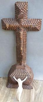 19 de eeuw GROOT Tramp Art Kruis Kruisbeeld Corpus Christus