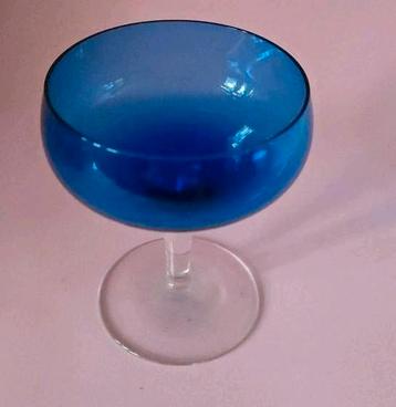 champagne coupe verboeket kristalunie  beschikbaar voor biedingen