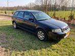 Audi A4 2.0 Avant 96KW 2002 Blauw, Voorwielaandrijving, Stof, 74 €/maand, 1340 kg