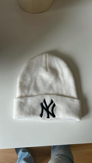 New York Yankees beanie muts beschikbaar voor biedingen