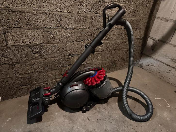 Dyson DC33c Stofzuiger, Witgoed en Apparatuur, Stofzuigers, Gebruikt, Stofzuiger, Minder dan 1200 watt, Reservoir, Ophalen