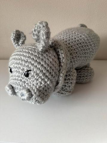 Gehaakt Nijlpaard Knuffel beschikbaar voor biedingen