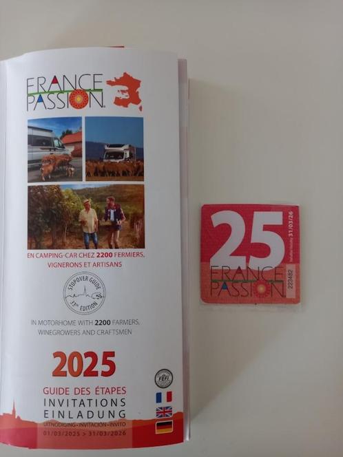 France Passion 2025 gratis overnachten wijnboeren Frankrijk, Boeken, Reisgidsen, Zo goed als nieuw, Reisgids of -boek, Europa