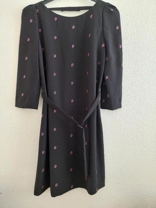 Jurk kniel.86cm Claudie Pierlot 36 blauw viscose 1xgedragen., Kleding | Dames, Jurken, Nieuw, Maat 36 (S), Blauw, Knielengte, Ophalen of Verzenden