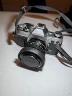 Canon AE-1: Lensen (28mm, 50mm, tele), flitser, accessoires, Ophalen of Verzenden, Gebruikt, Spiegelreflex, Canon