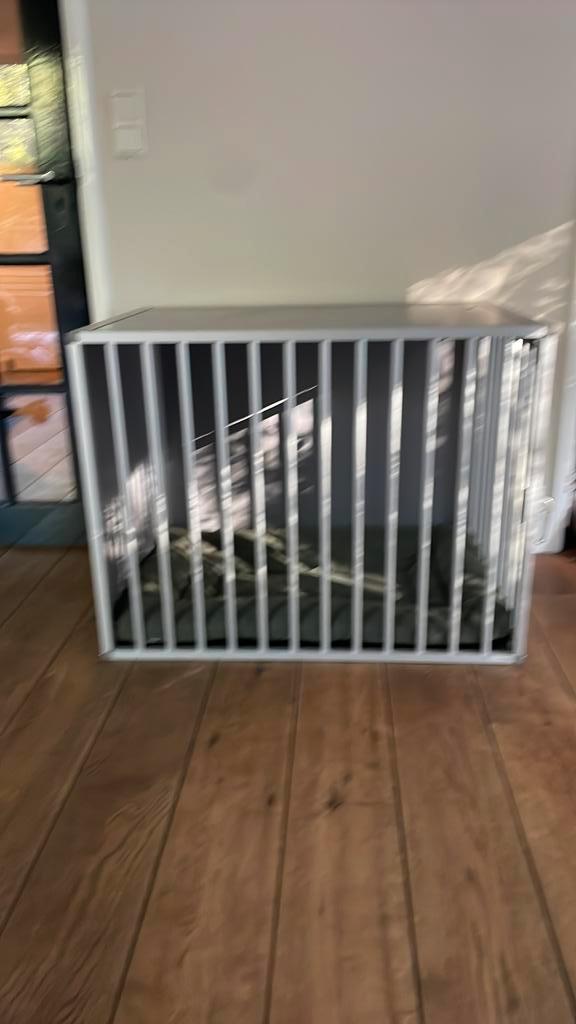 Mooie hondenbench merk hundos nu €195 euro!, Dieren en Toebehoren, Hondenbenches, Zo goed als nieuw, Ophalen