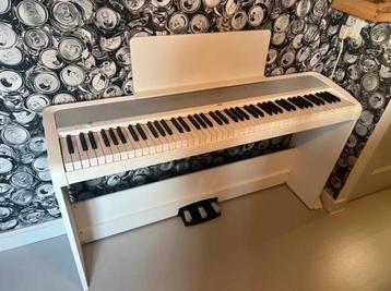 Korg B2 Digitale Piano beschikbaar voor biedingen