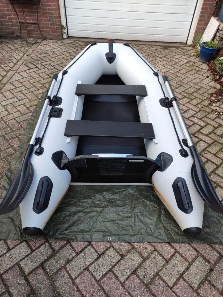 Rubberboot Kolibri KM-260B, Watersport en Boten, Bootonderdelen, Zo goed als nieuw, Motorboot, Ophalen