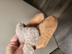 Zara mini slofjes babyschoentjes winter maat 17-18, Ophalen of Verzenden, Zo goed als nieuw, Glas of Kopje