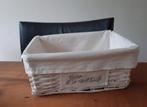 Leuk rieten mandje met voering (los) met tekst "Home", Huis en Inrichting, Woonaccessoires | Schalen en Manden, Ophalen of Verzenden