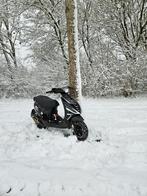 Verse zip 70 cc, Fietsen en Brommers, Scooters | Piaggio, Ophalen, Gebruikt, Tweetakt, Zip