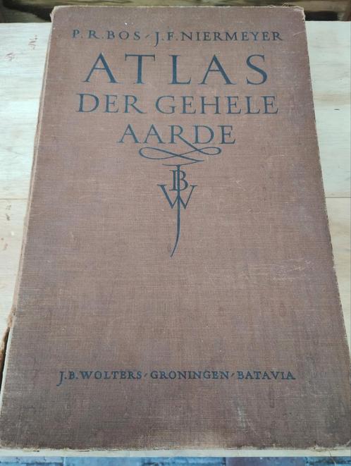 Atlas der gehele aarde. Gedrukt 1947, Boeken, Atlassen en Landkaarten, Gelezen, Overige atlassen, Wereld, 1800 tot 2000, Ophalen