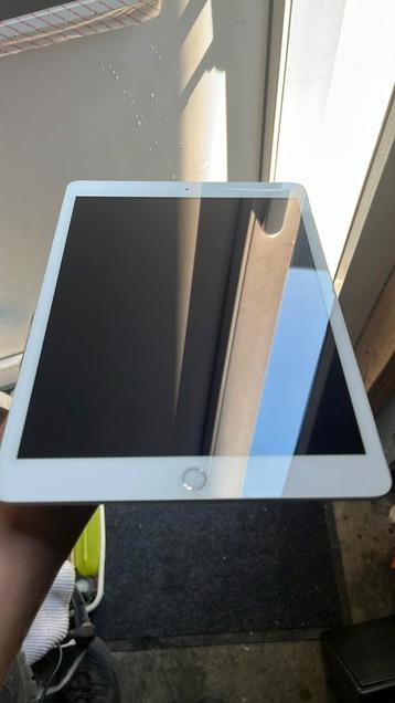 Als nieuw ipad 7e generatie!!!  beschikbaar voor biedingen