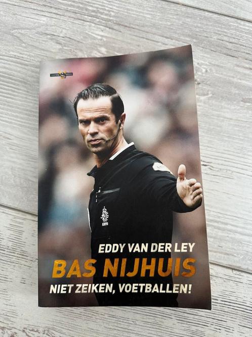 Eddy van der Ley - Bas Nijhuis, Boeken, Sportboeken, Zo goed als nieuw, Balsport, Ophalen of Verzenden