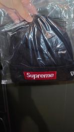 Supreme x new era, Kleding | Heren, Mutsen, Sjaals en Handschoenen, Ophalen of Verzenden, Zo goed als nieuw