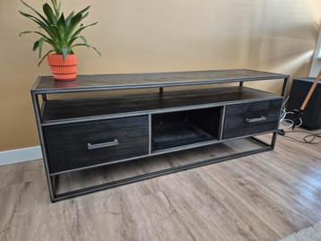 Eleonora tv meubel visgraat