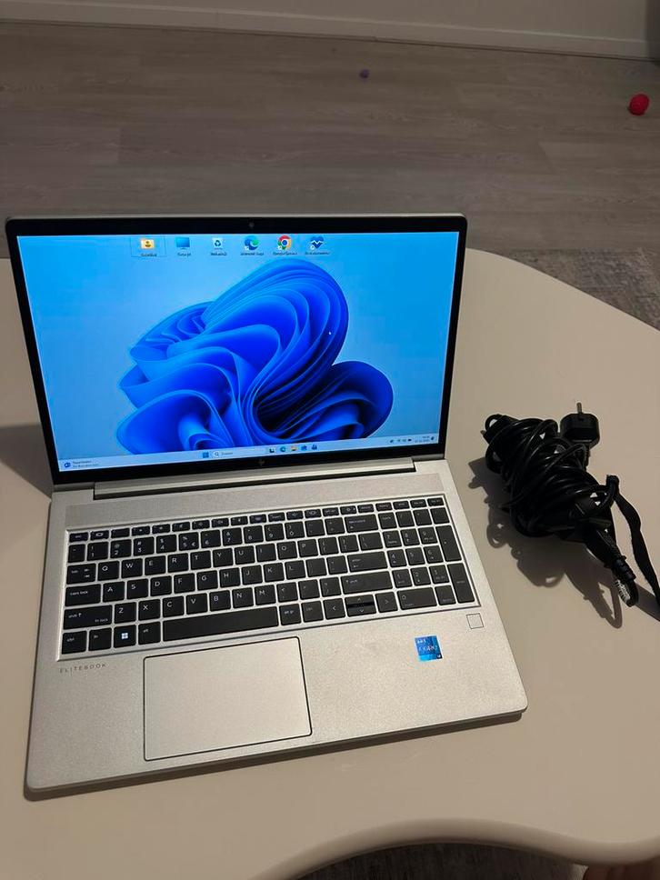 HP Elitebook Laptop Intel i7-1355u | 32GB Ram | M2 SSD 512GB, Computers en Software, Windows Laptops, Zo goed als nieuw, 15 inch