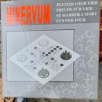 Glazen mens erger je niet spel .nieuw, Ophalen of Verzenden, Nieuw