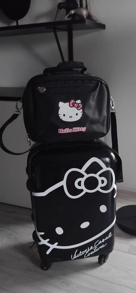 Hello Kitty trolley koffer met beautycase tas, Sieraden, Tassen en Uiterlijk, Koffers, Zo goed als nieuw, Hard kunststof, Minder dan 50 cm