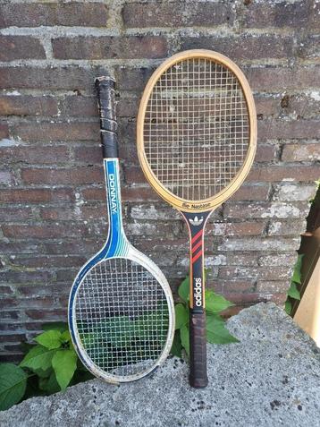 Twee vintage tennisrackets beschikbaar voor biedingen