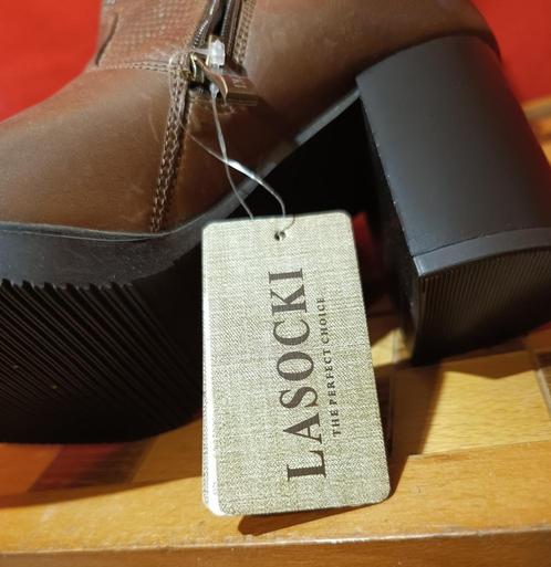 bruine leren dameslaarzen van Lasocki, nieuw, ongedragen, 38, Kleding | Dames, Schoenen, Nieuw, Lage of Enkellaarzen, Bruin, Ophalen of Verzenden