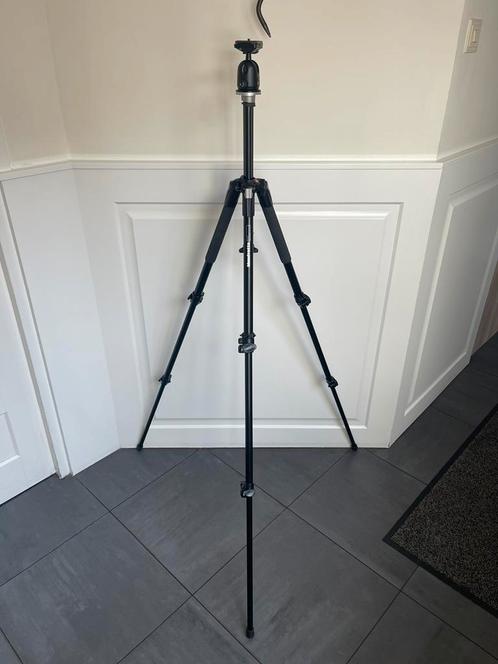 Manfrotto 190XB statief + 496RC2 balhoofd, Audio, Tv en Foto, Fotografie | Statieven en Balhoofden, Zo goed als nieuw, Driepoot