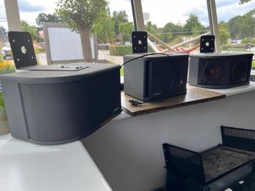 3  BOSE speakers beschikbaar voor biedingen