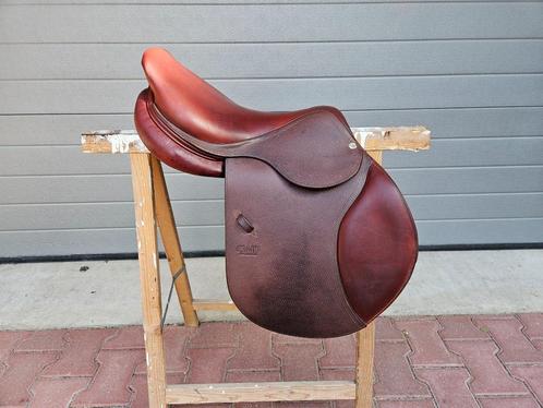 CWD springzadel als nieuw 17.5 inch, Dieren en Toebehoren, Paarden en Pony's | Zadels, Zo goed als nieuw, Springen, Ophalen