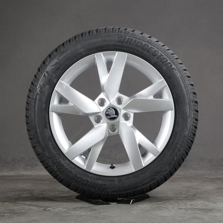 Originele Skoda Octavia velgen 17 inch winterbanden 5x112, Auto-onderdelen, Banden en Velgen, Banden en Velgen, Zomerbanden, 17 inch
