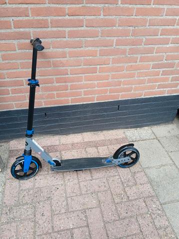 Crivit opvouwbare  aluminium step blauw/grijs  beschikbaar voor biedingen