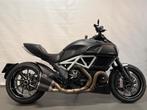 DUCATI DIAVEL CARBON WHITE (bj 2014), DUCATI, 2 cilinders, 1198 cc, Motorrijbewijs A