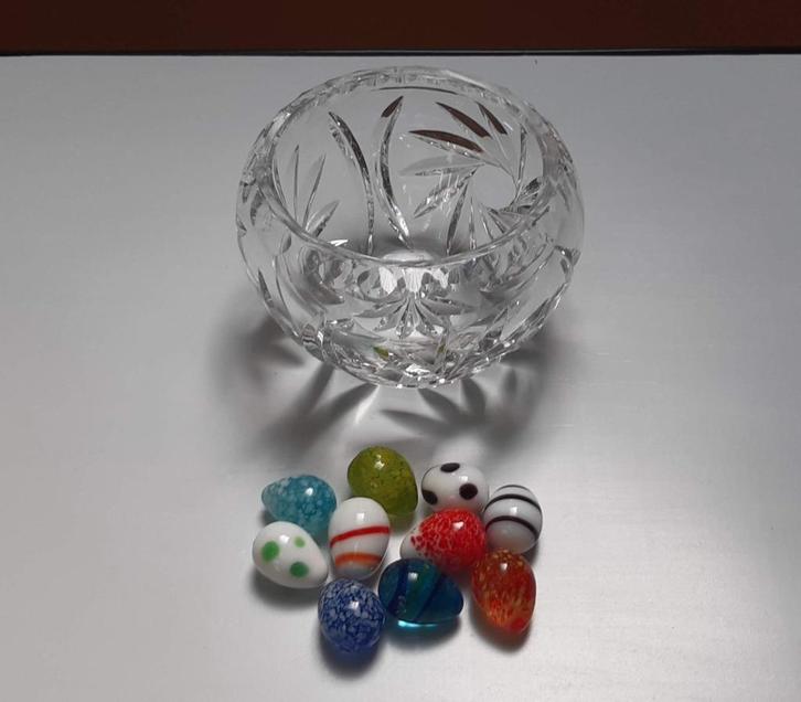 boheems schaaltjes met eitjes, Antiek en Kunst, Antiek | Glas en Kristal, Ophalen