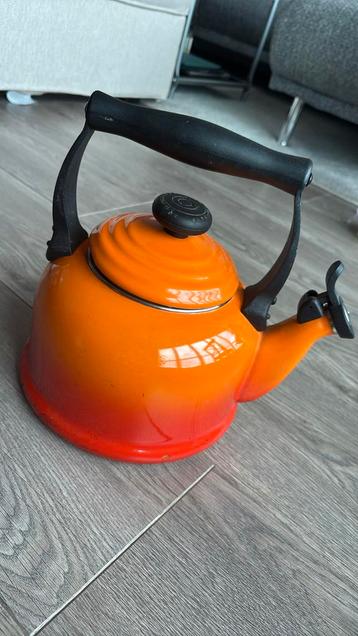 le Creuset fluitketel 2.1 liter beschikbaar voor biedingen