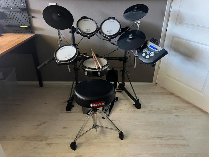 Roland V-drums TD-6V elektrisch drumstel, Muziek en Instrumenten, Drumstellen en Slagwerk, Gebruikt, Roland, Ophalen