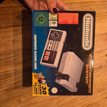 Nintendo Classic Mini NES - Zo goed als nieuw! beschikbaar voor biedingen