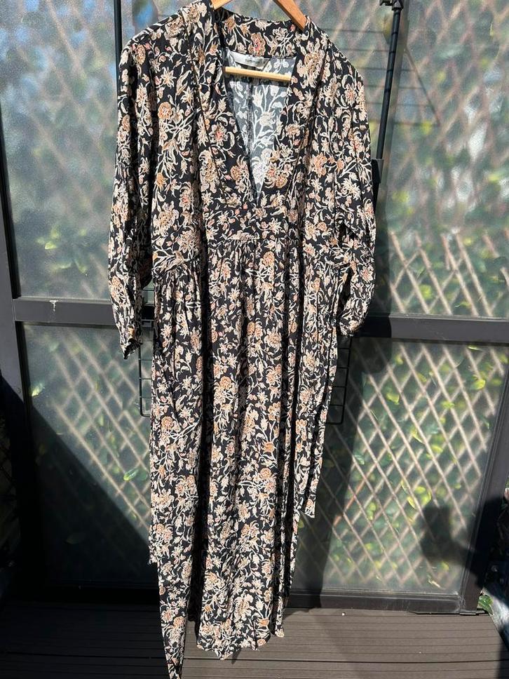 Lange jurk Merk Summer maat 38, Kleding | Dames, Jurken, Zo goed als nieuw, Maat 38/40 (M), Overige kleuren, Onder de knie, Ophalen of Verzenden