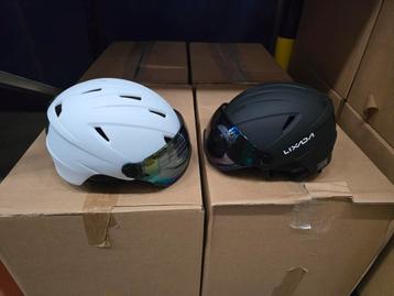 2x Ski Helmen - Lixada beschikbaar voor biedingen