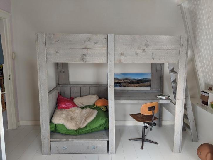 Hoogslaper met bureau, Kinderen en Baby's, Kinderkamer | Bedden, Gebruikt, 180 cm of meer, 85 tot 100 cm, Hoogslaper of Stapelbed