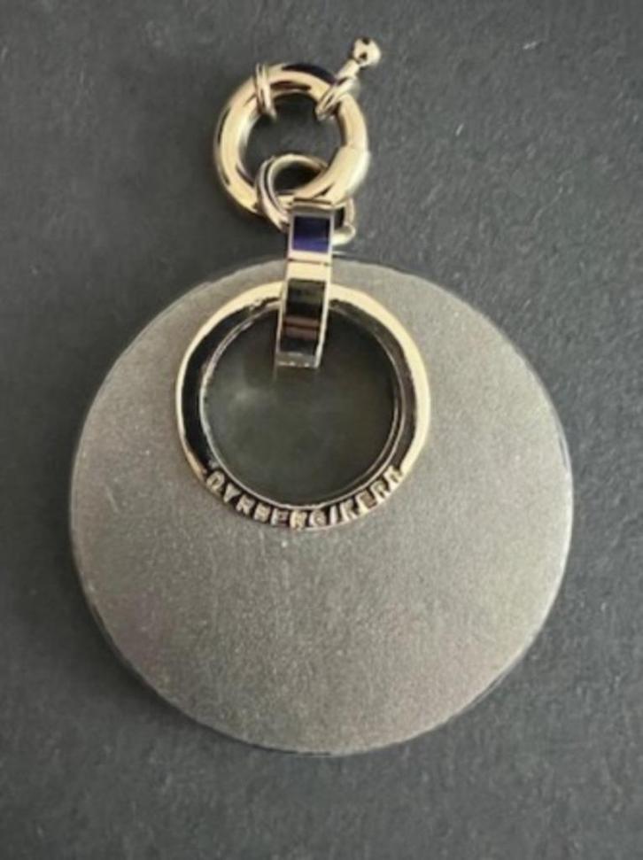 Dyrberg/Kern leren pendant met  goudkleur metaal, Sieraden, Tassen en Uiterlijk, Kettinghangers, Zo goed als nieuw, Overige materialen