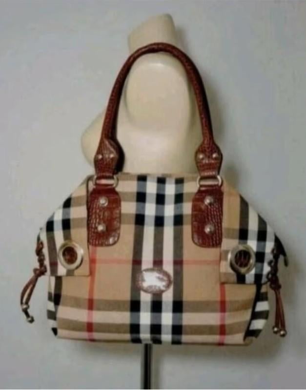 Beige geruite vintage hand-/schoudertas van Burberry, Verzenden, Zo goed als nieuw, Beige, Handtas