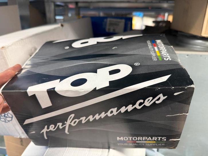 Cilinder 70cc Black Trophy Top Performances Piaggio 2 Takt, Fietsen en Brommers, Brommeronderdelen | Puch, Zo goed als nieuw, Ophalen of Verzenden