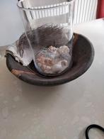 Houten schaal met glazen vaas met schelpen, Ophalen of Verzenden, Zo goed als nieuw