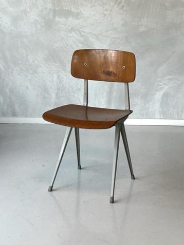 Result eettafelstoel Friso Kramer vintage Ahrend stoel retro beschikbaar voor biedingen